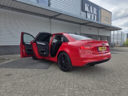 
										AUDI A4 LIMOUSINE full									