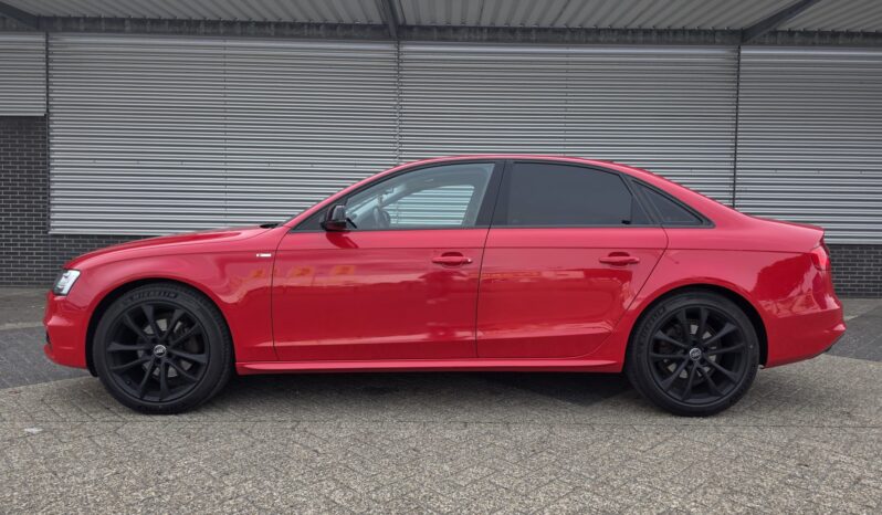 
								AUDI A4 LIMOUSINE full									