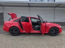 
										AUDI A4 LIMOUSINE full									