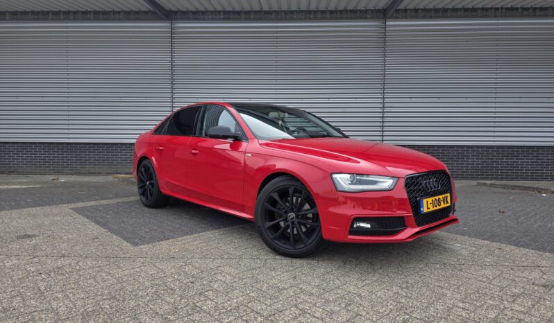 
								AUDI A4 LIMOUSINE full									