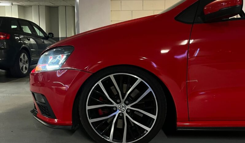 
								Volkswagen Polo GTI full									
