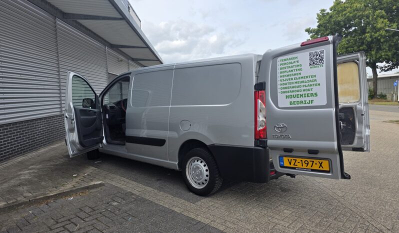 
								Toyota Proace 2.0 D-4D full									