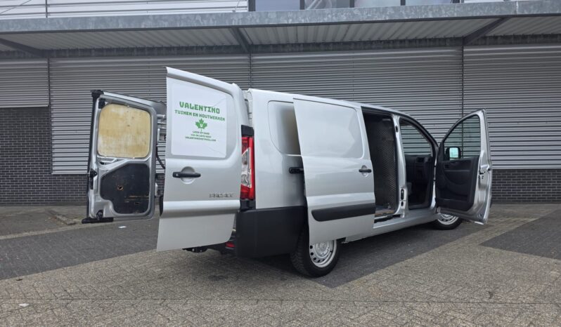 
								Toyota Proace 2.0 D-4D full									