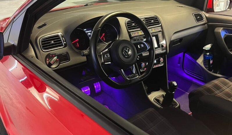
								Volkswagen Polo GTI full									